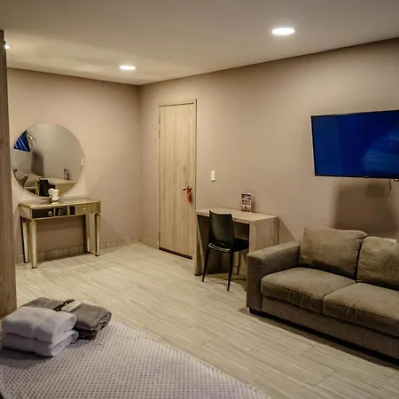 Aparthotel Bahia 79 Apartasuites Cerca Al Centro
