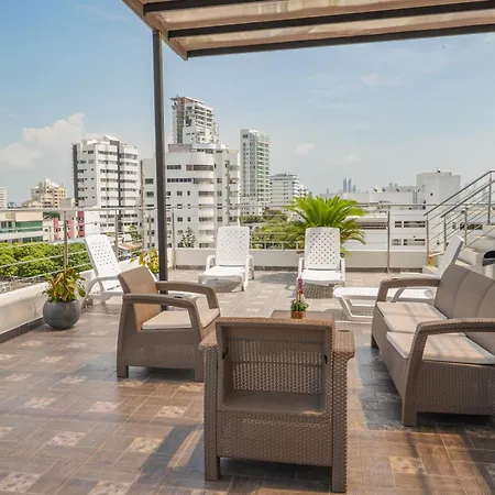 Aparthotel Bahia 79 Apartasuites Cerca Al Centro 4*