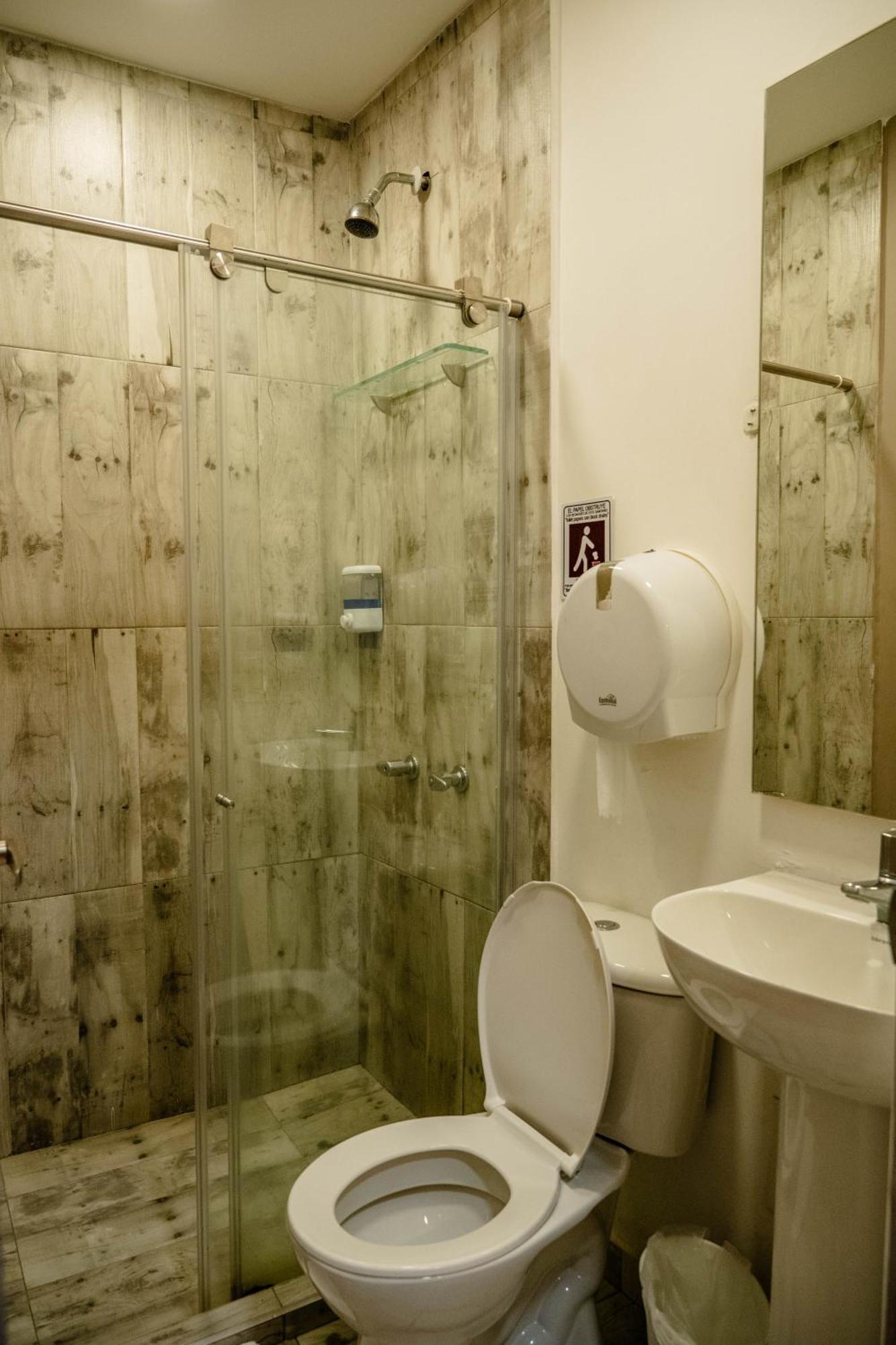 Bahia 79 Apartasuites Cerca Al Centro Aparthotel