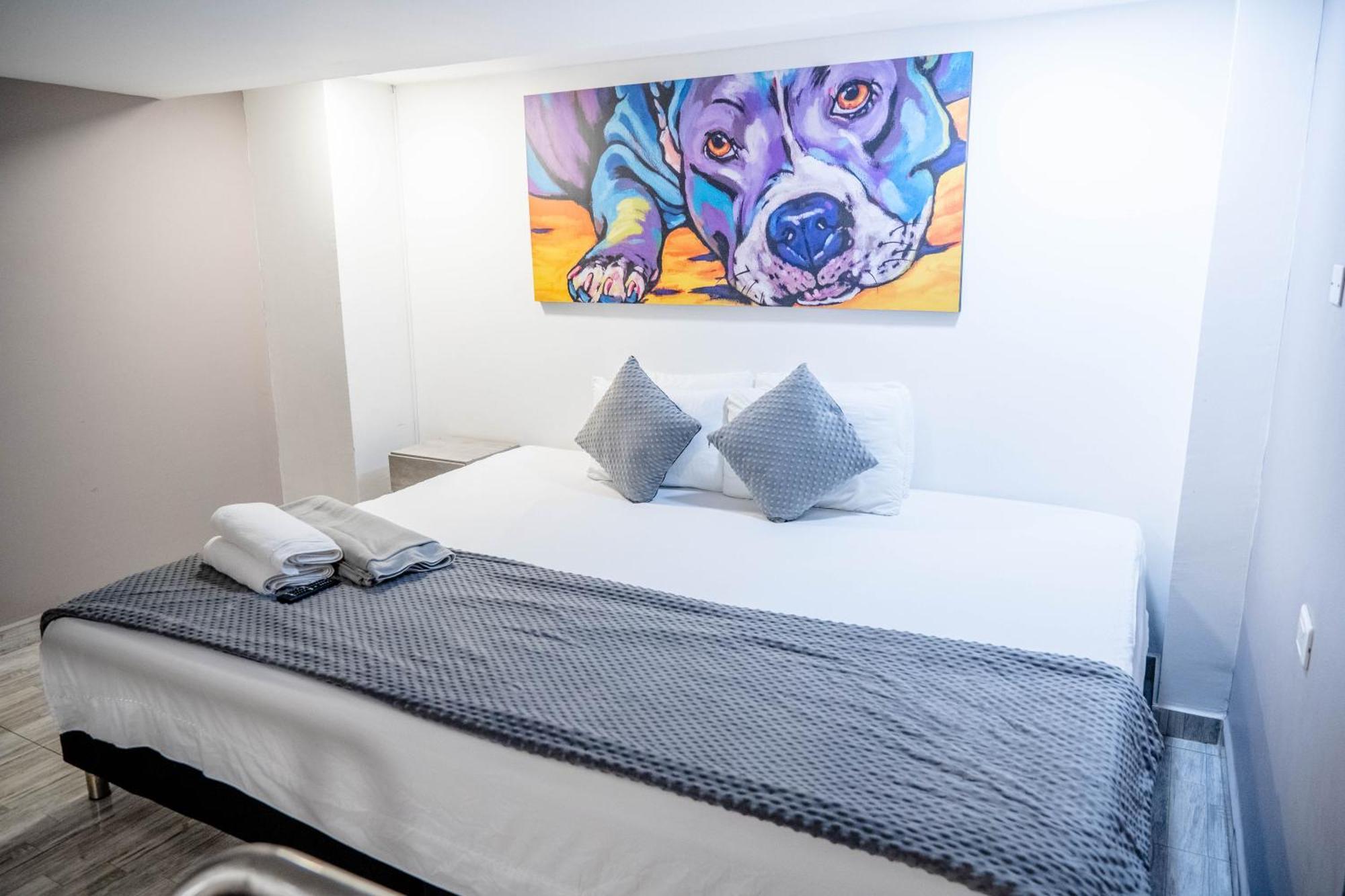 Bahia 79 Apartasuites Cerca Al Centro Apartahotel 3*